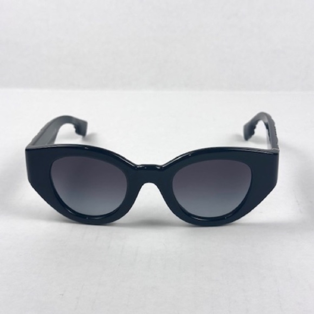 Burberry B 4390F 3001/8G Sunglasses New Authentic